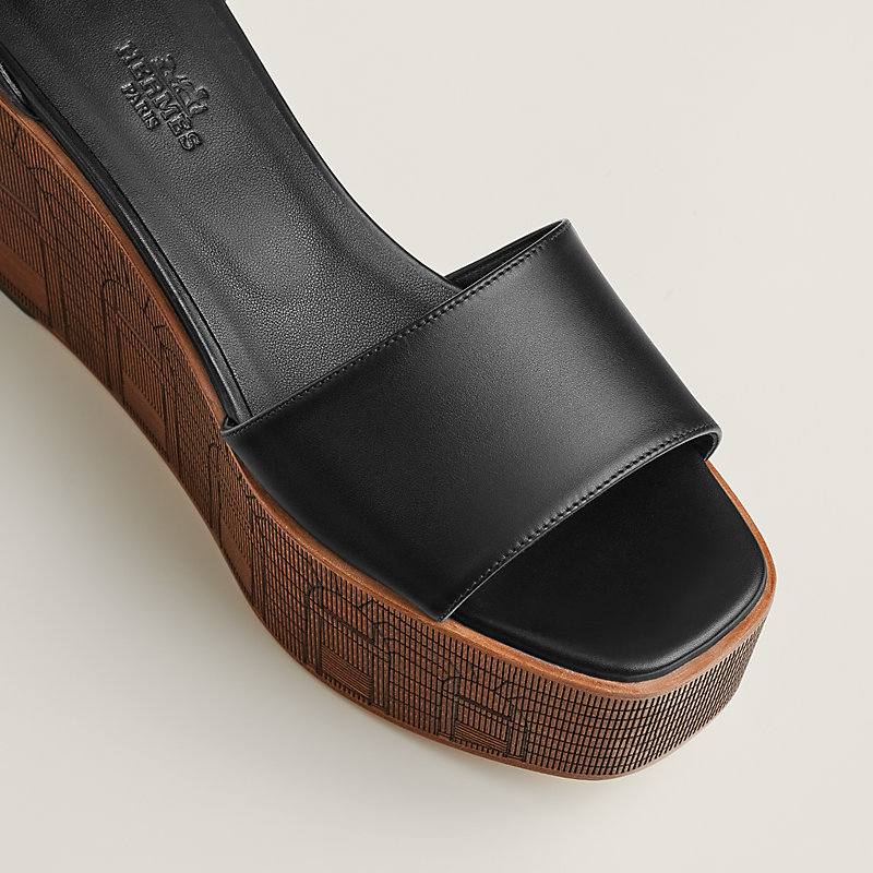 洗練された足元 HERMES Sandales Illusion 35 サンダル 洗練された足元 HERMES Sandales Illusion 35 サンダル (HERMES